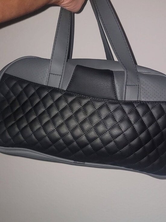 Other - 🎉 TRAVEL MASSAGE PILLOW WITH CASE AND CAR ADAPTER
